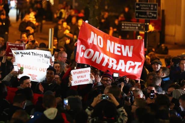 Fans have gathered outside the ground (Photo: Getty Images Europe)