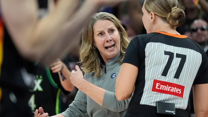 Minnesota Lynx head coach Cheryl Reeve