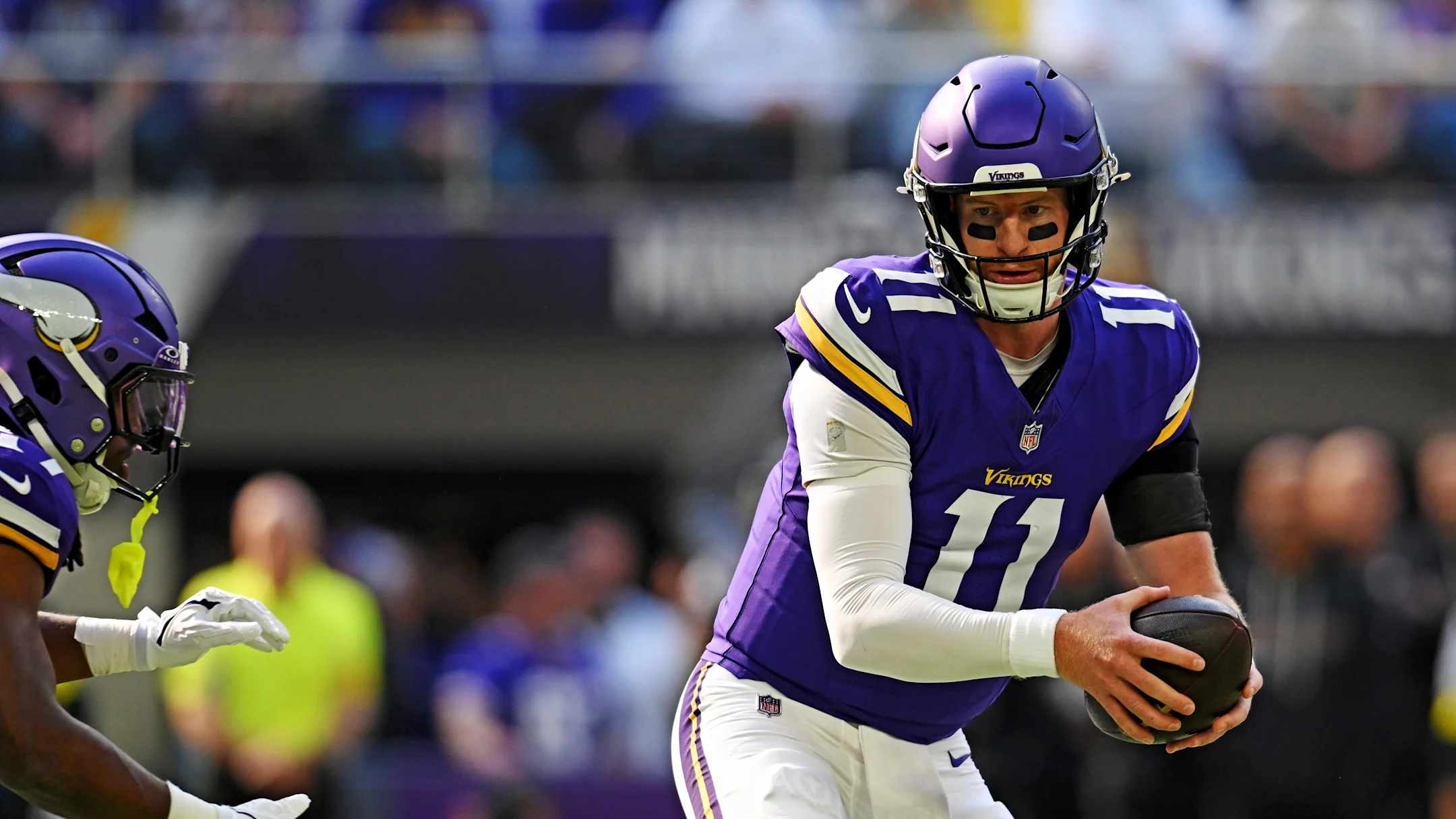 Carson Wentz vikings