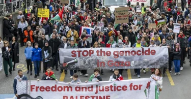 Hundreds of Thousands March Worldwide in Support of Palestinians amid Israeli Offensive on Gaza