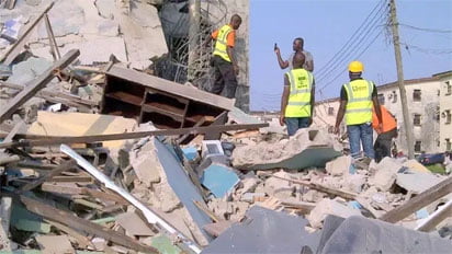 BREAKING: Scores Trapped As Three-Storey Building Collapses In Lagos