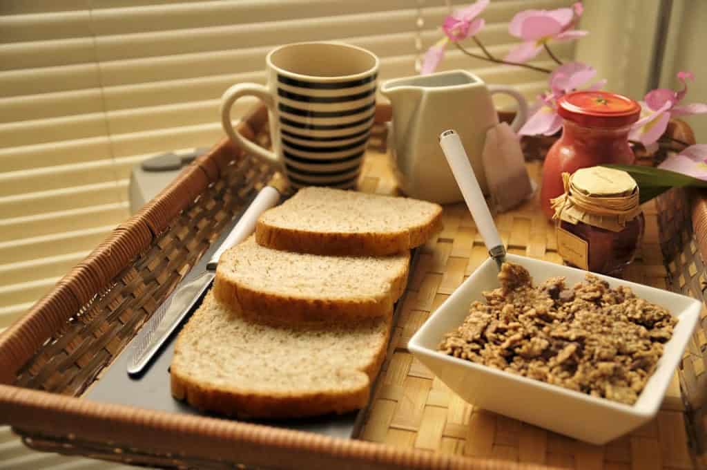 6 Foods You Should Not Eat For Breakfast
