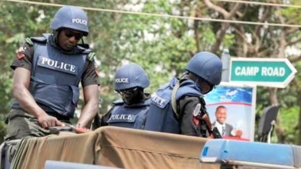 Police recovers 948 arms in Sokoto.