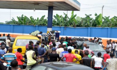 Fuel Scarcity: Panic As Motorists Form Long Queues At Petrol Stations In Ibadan