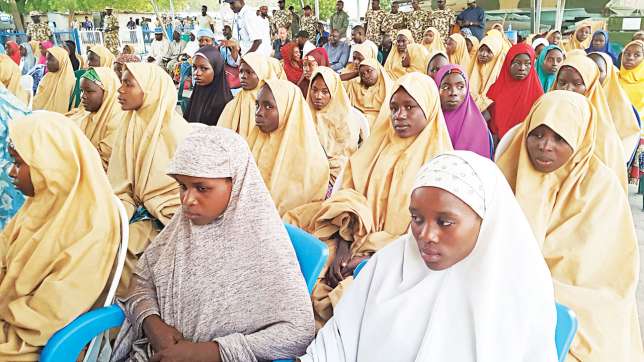 President Buhari Reportedly Gave Dapchi Girls ₦5000 Each