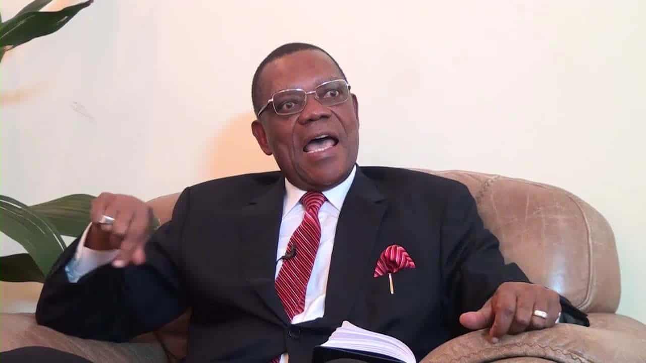 Don Etiebet May Replace Oyegun As  APC National Chairman