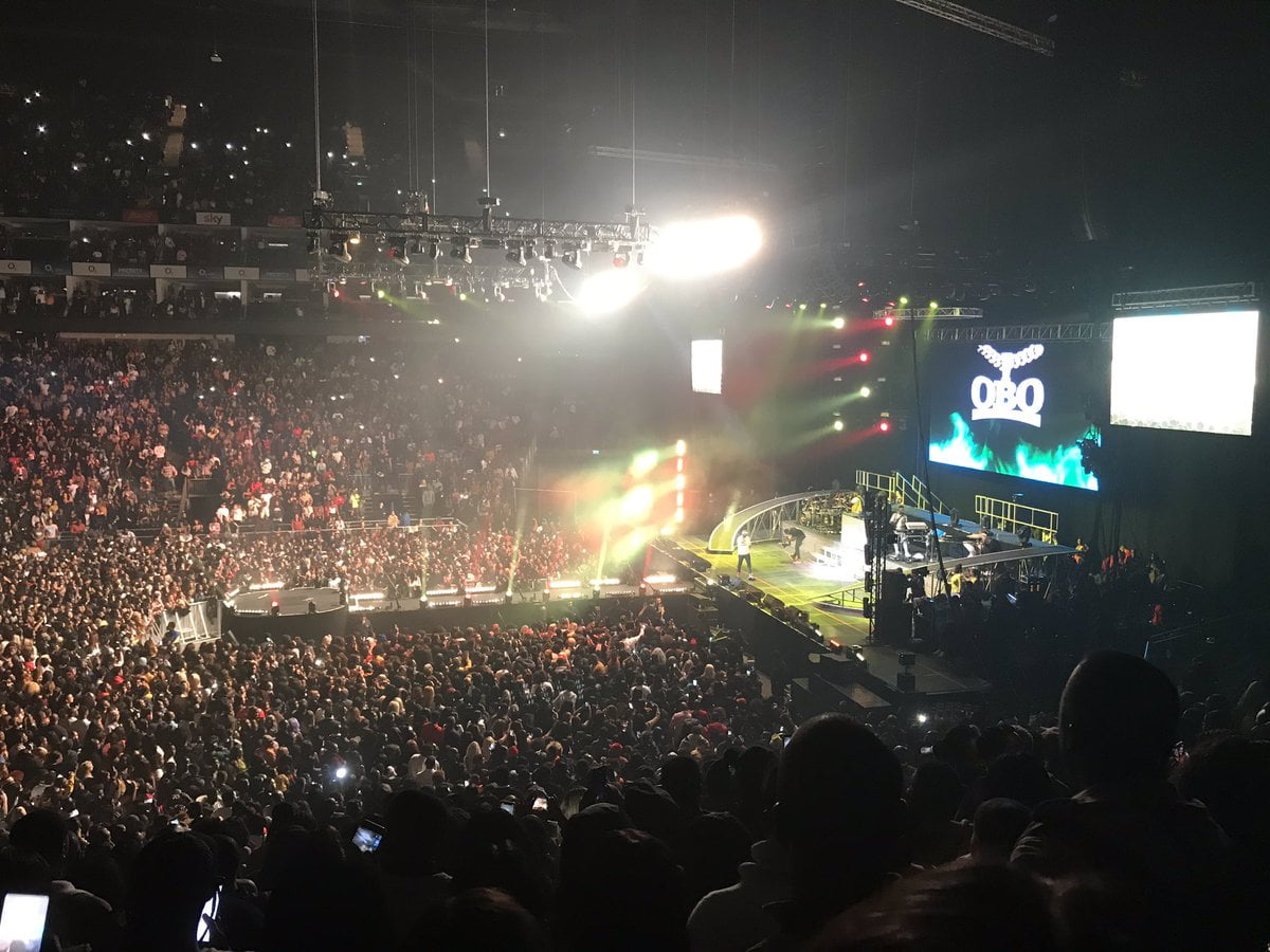 Davido Shuts Down 02 Arena (Photos/Video)