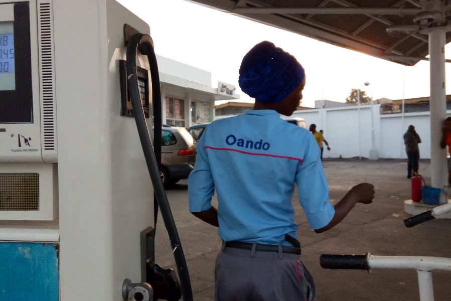Oando Shuns IPMAN's Order, Sells Petrol At N145 Per Litre (Photos)