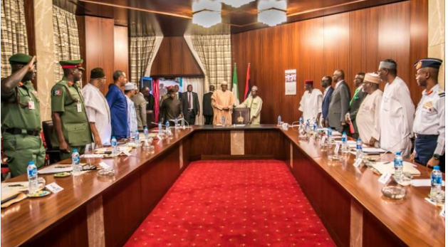 Breaking: Buhari In Emergency Meeting With Service Chiefs, Governors, Ministers