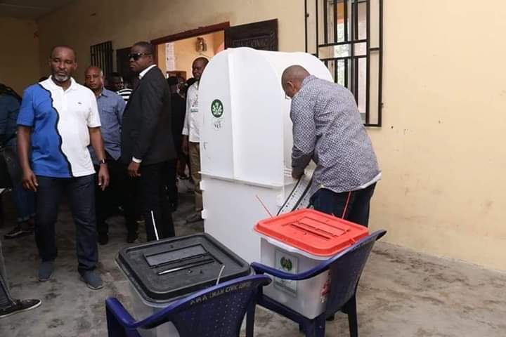 Governor Udom, Wife Cast Their Votes In Akwa Ibom (Photos)