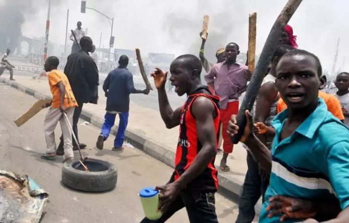 Protest As Trailer Crushes Many Persons To Death At Police Checkpoint In Abia