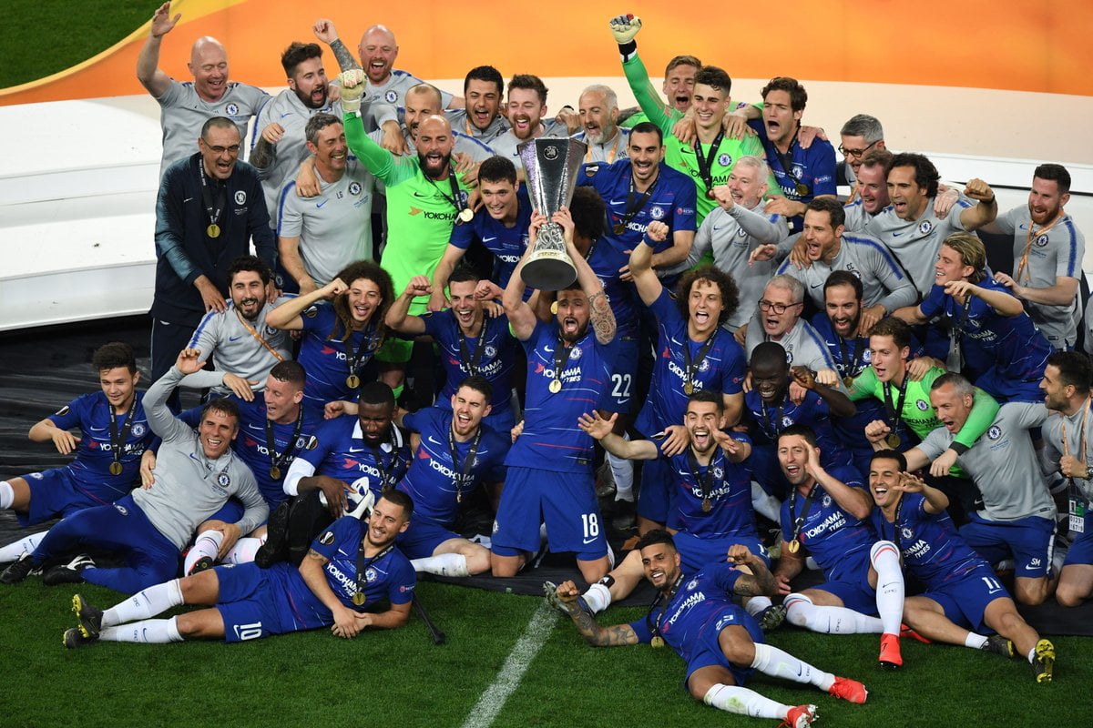 Chelsea Maul Arsenal 4-1 To Lift Europa League