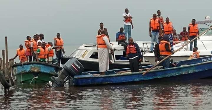 BREAKING: Scores Die In Fresh Boat Mishap In Niger State
