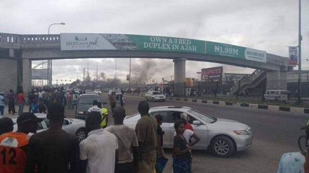 One Shot Dead At Lekki Shoprite As Nigerians Protest Xenophobic Attacks