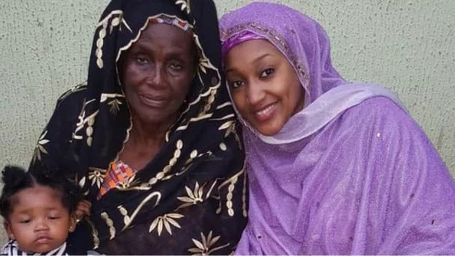 Hajia Rakiya Adam, mother of President Muhammadu Buhari and Nana Hadiza Muhammadu Buhari and her baby