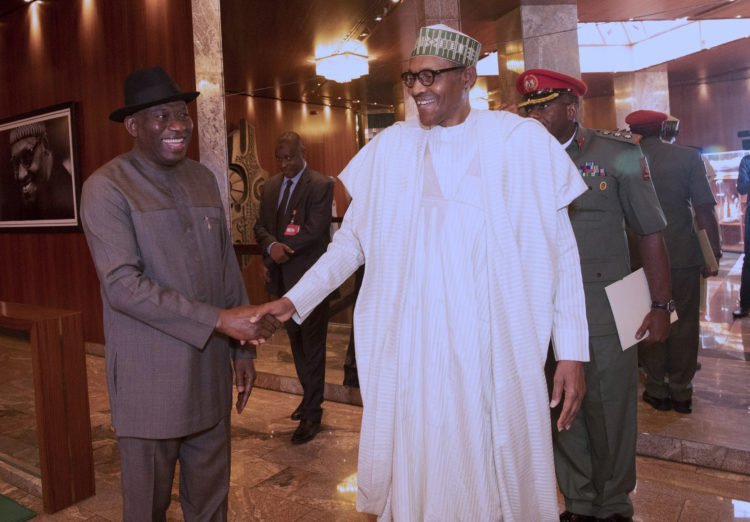 PRESIDENT-BUHARI-RECEIVES-FMR-PRESIDENT-JONATHAN-1-1-750×522