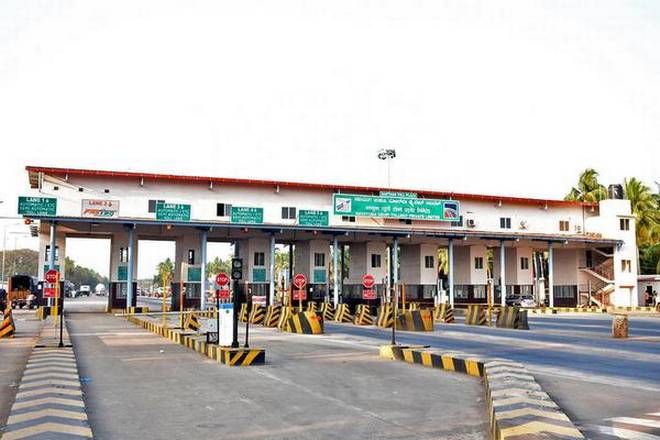 Breaking: Buhari Govt Returns Toll Gates On Federal Roads