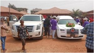 Biafra: Naija News Monitoring Room/Live Reports Of Nnamdi Kanu's Parents' Burial