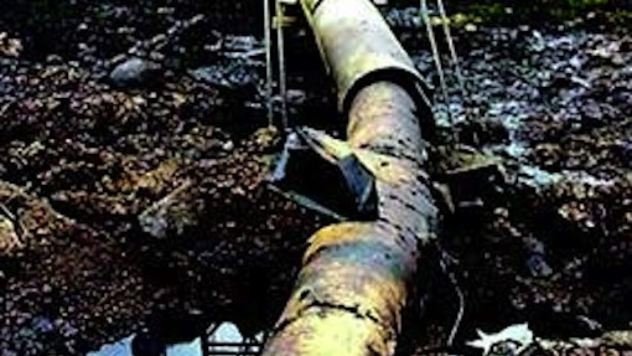 BREAKING: Massive Pipeline Leakage Reported In Ikeja, Lagos