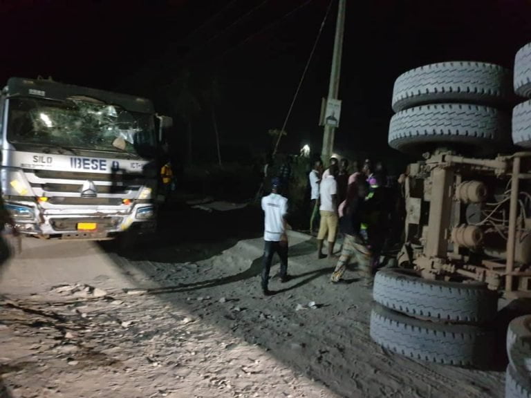 Breaking: Dangote Truck Crushes Vehicle In Lagos, Kills Six, Traps One