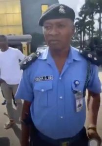 Nigerians React As Police Officer Obioma O. Obi Assaults Unarmed #EndSARS Protesters