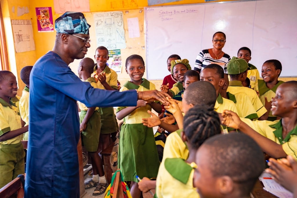 Breaking: Sanwo-Olu Shuts Schools In Lagos Over #EndSARS Protests