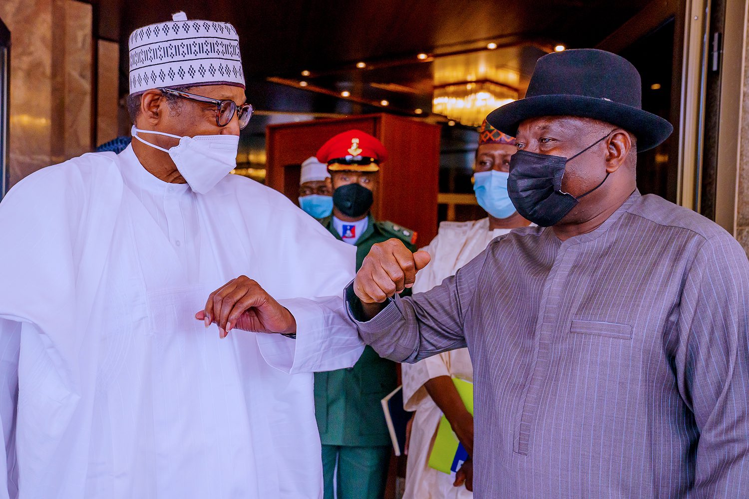 President Muhammadu Buhari and ex-President Goodluck Jonathan