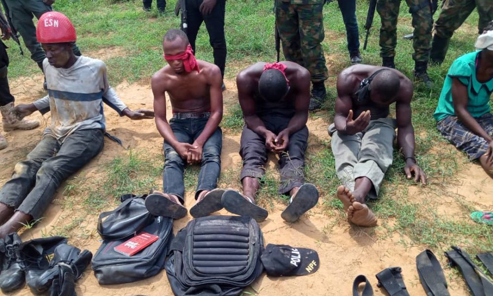 Imo Police Intercepts 4 ESN Members For Planning To Use Explosives