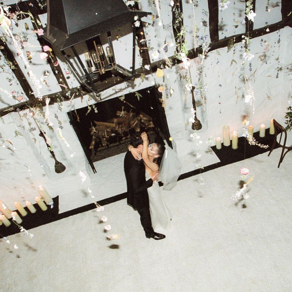 Ariana Grande Shares Stunning Wedding Photos After Marrying Dalton Gomez In Intimate Ceremony