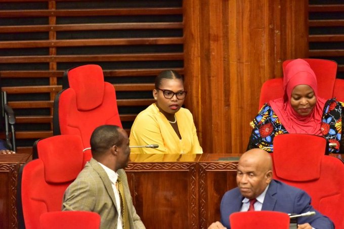 Female Politician Thrown Out From Parliament For Wearing Tight Trousers |Photos