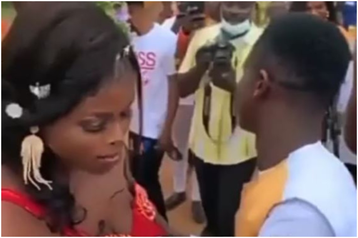 Shy Bride Who Refuses To Kiss Her Husband