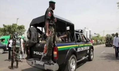 Lugbe: Police Release Statement On Viral Video Of Hoodlums Attacking A Camry Car In Abuja
