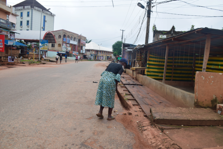 Anambra Election: Shops Closed, Streets Deserted In Akwa (Photos)