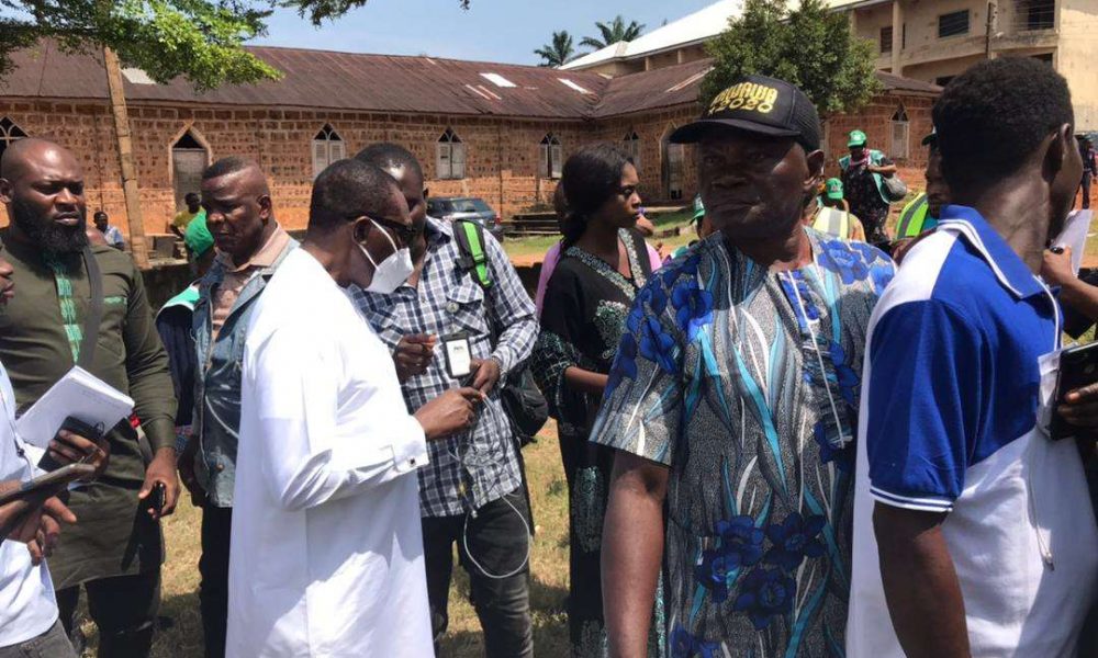 Anambra Election: APC's Andy Uba Votes, Expresses Confidence In Winning Poll