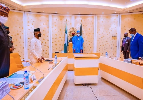 President Buhari Presides Over FEC Meeting [Photo]