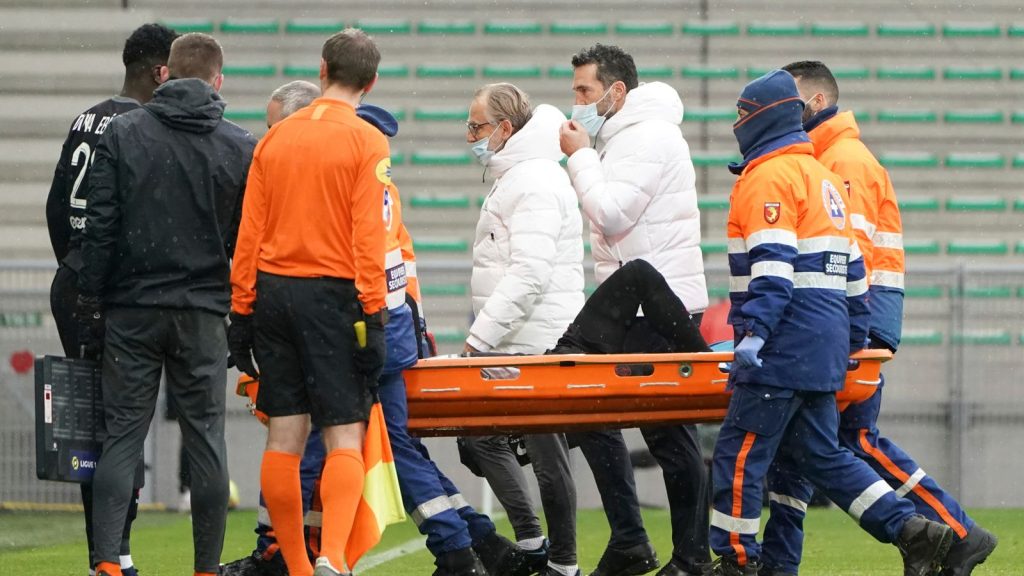 Neymar Suffers Ankle Injury, Out For Six To Eight Weeks