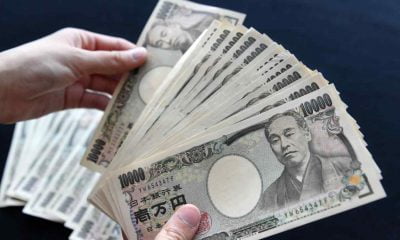 Japan To Pay $880 To Persons Younger Than 18
