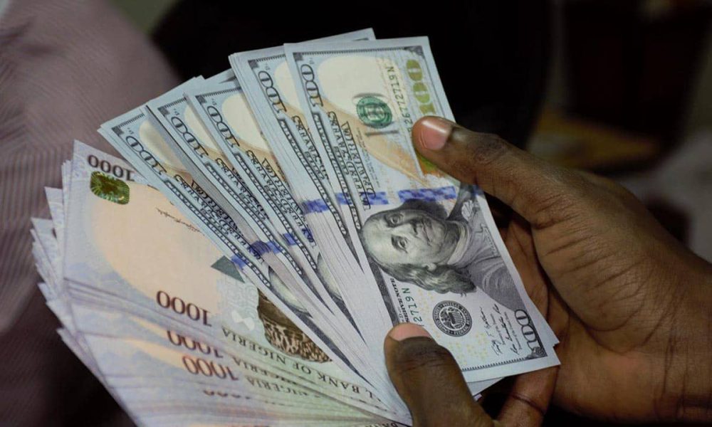 'We Are Not Selling Dollars To Nigerians Today' - BDC Operators Shut Down Market