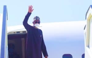 Buhari Travels To Niger Republic