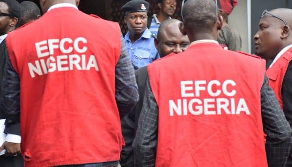 Hoodlums Open Fire On EFCC Officials In Imo, Abuja
