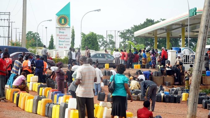 Fuel Price May Hit N1,000 By December – NLC