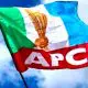 Breaking: Tension As Police Take Over APC Secretariat In Abuja Amidst Protest