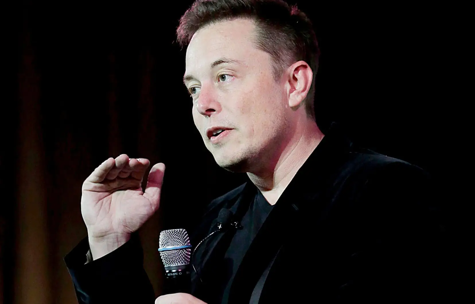 At a TED conference, Elon Musk assured that Twitter would respect the various national laws that govern freedom of expression around the world.