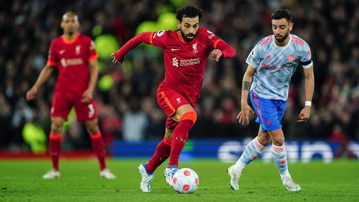 الدوري الإنجليزي: محمد صلاح يكشف سبب فوز ليفربول على مانشستر يونايتد 4-0 على ملعب آنفيلد