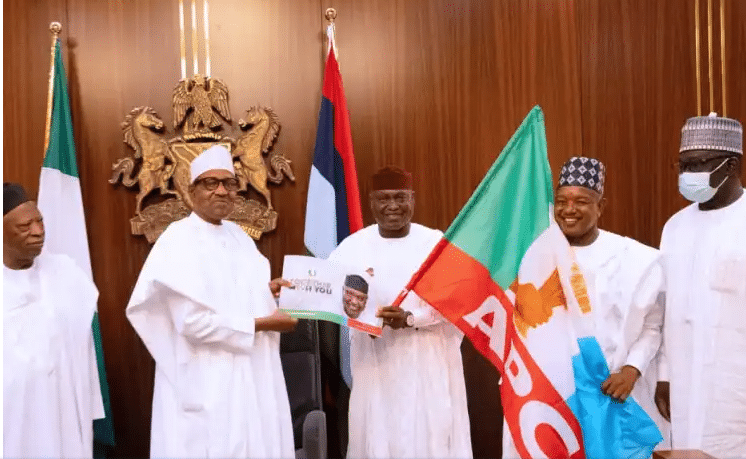 Ekiti Guber: Buhari Meets APC Candidate, Abiodun Oyebanji