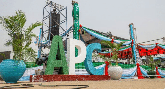 Breaking: APC Govs Reduce Proposed Presidential Aspirants To Three - [See List]