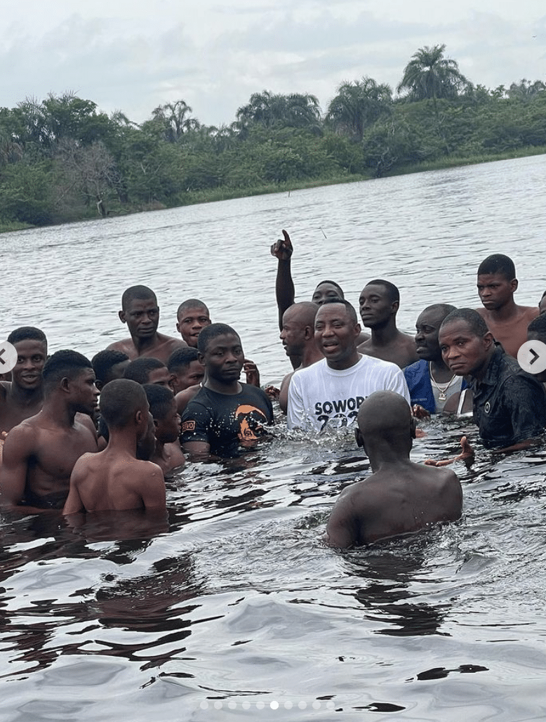 Nigerian presidential aspirant Omoyele Sowore causes stir as he holds political rally inside lake [Photos]