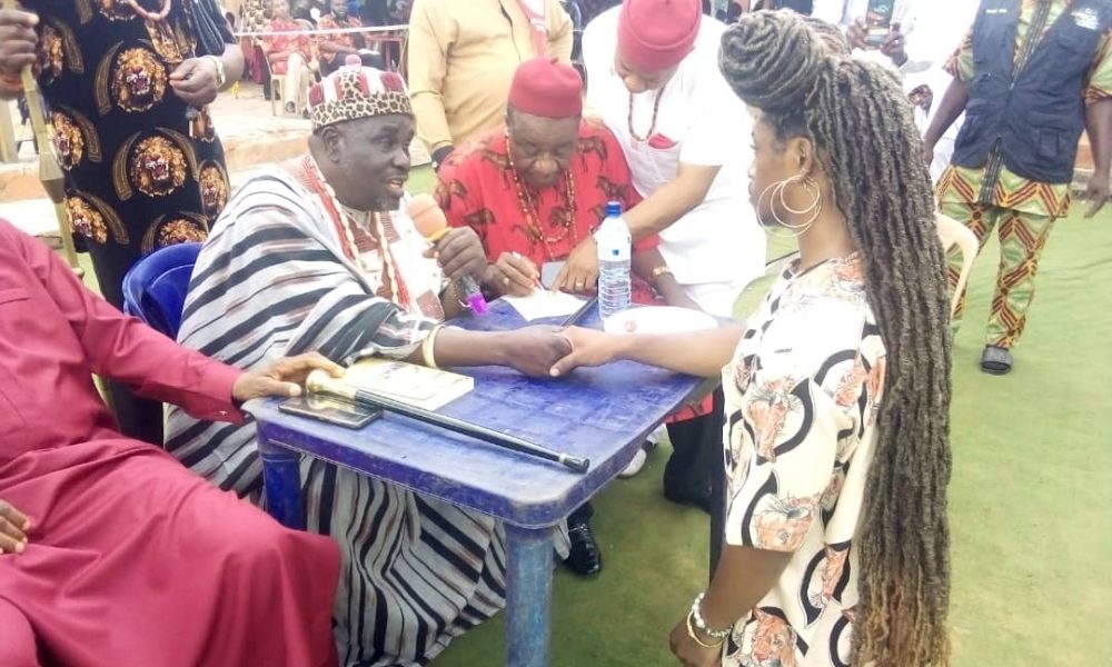At Least 40 Americans Take Igbo Names In Enugu - [See Photos]