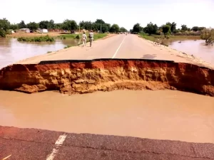 Motorists, Passengers Stranded As Bridge Linking Borno, Yobe, Gombe Collapses