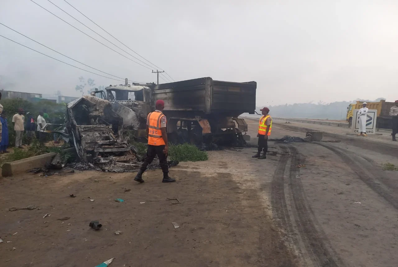 Truck Crushes Monarch To Death In Ogun